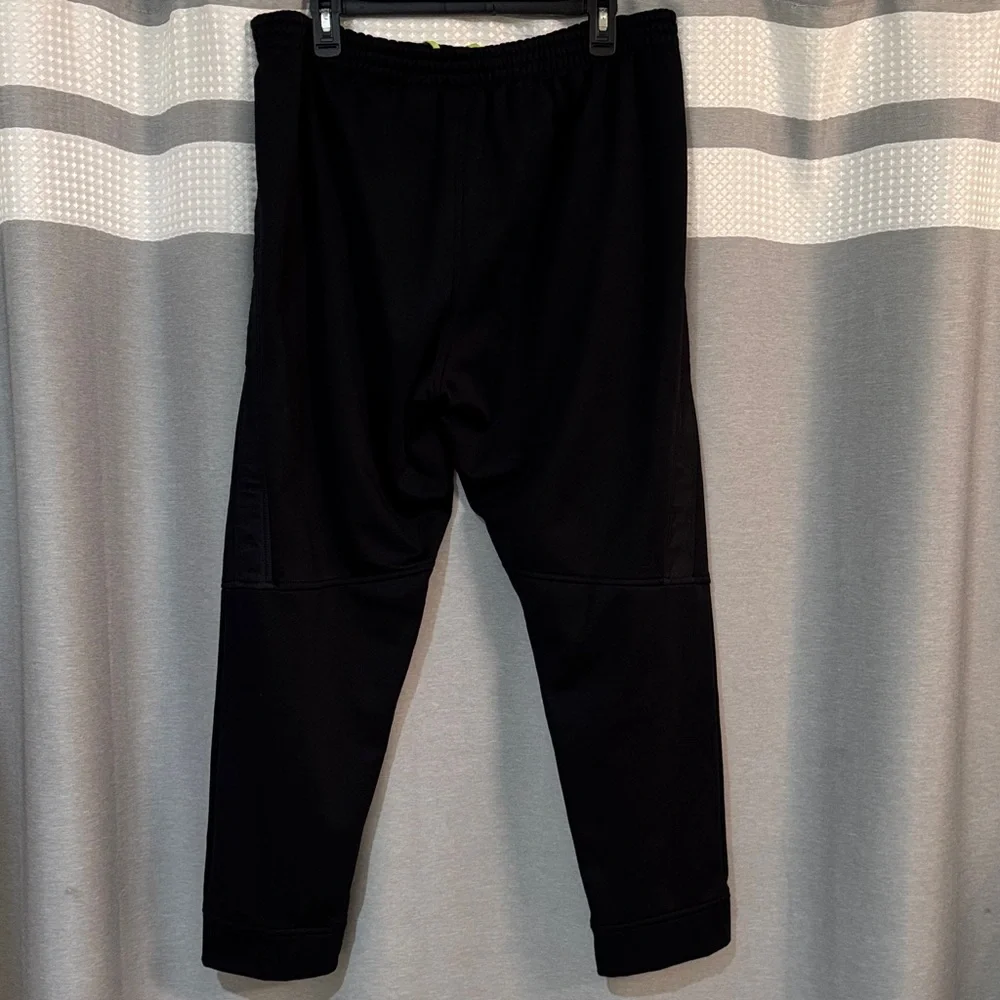 Asics Black Pants with neon yellow drawstring - Picture 3 of 3